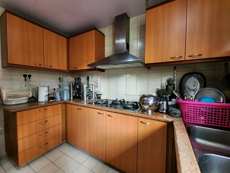 CARISSA PARK CONDOMINIUM 5