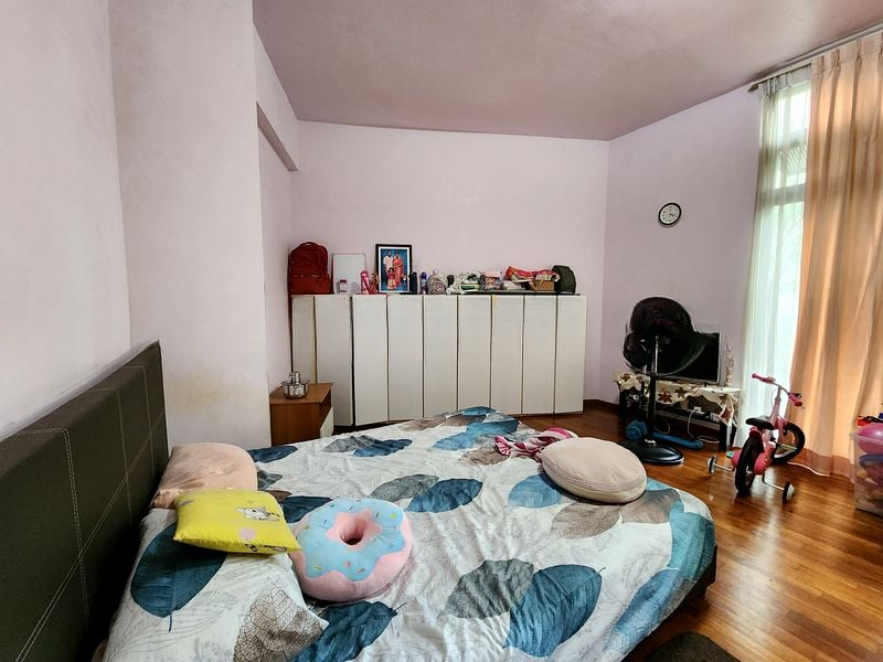 CARISSA PARK CONDOMINIUM 8