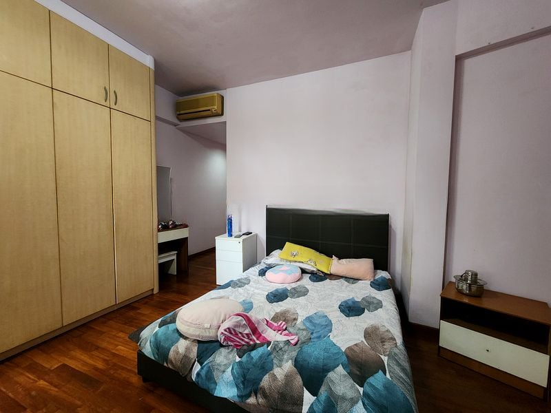 CARISSA PARK CONDOMINIUM 9