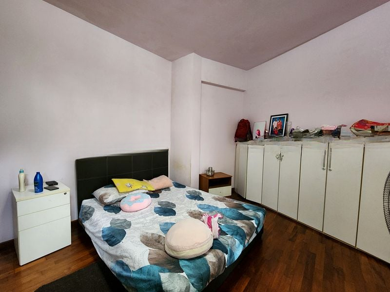 CARISSA PARK CONDOMINIUM 10