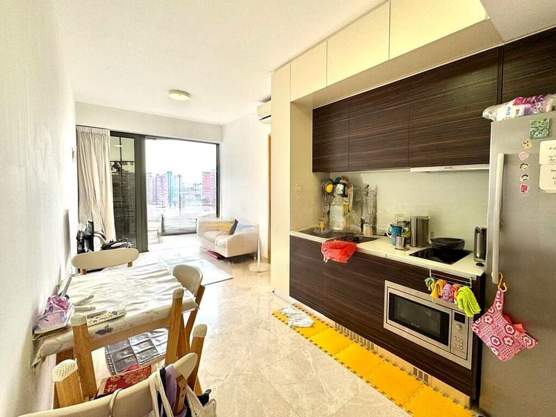 COMMONWEALTH TOWERS 14