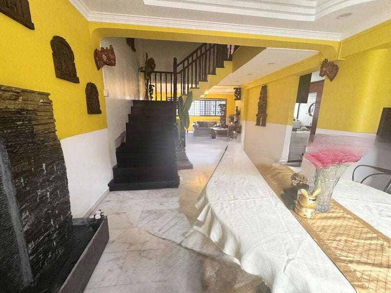 SERANGOON NTH AVE 1 7