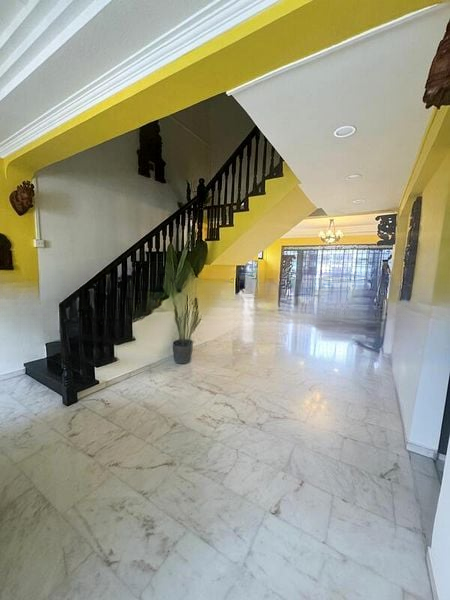 SERANGOON NTH AVE 1 12