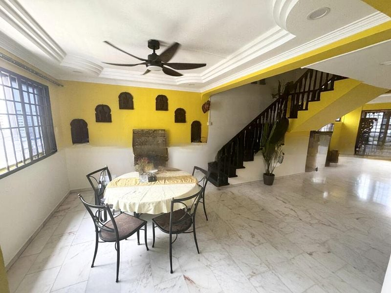 SERANGOON NTH AVE 1 11