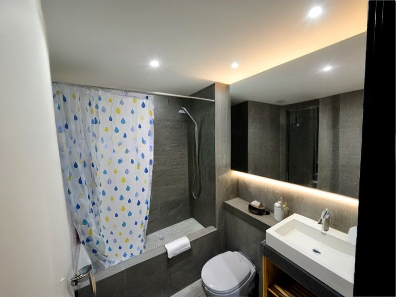 MOUNT SOPHIA SUITES 4
