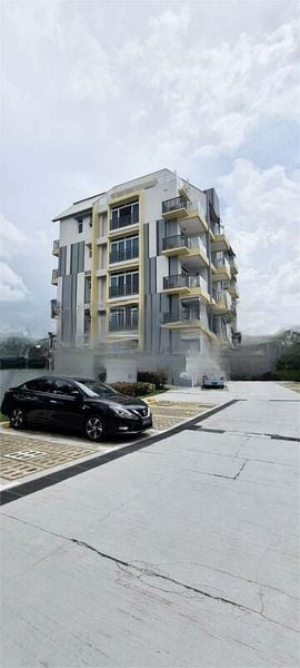 EASTWOOD REGENCY 4