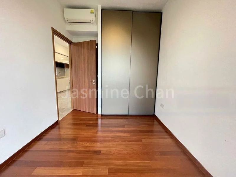 FOURTH AVENUE RESIDENCES 7