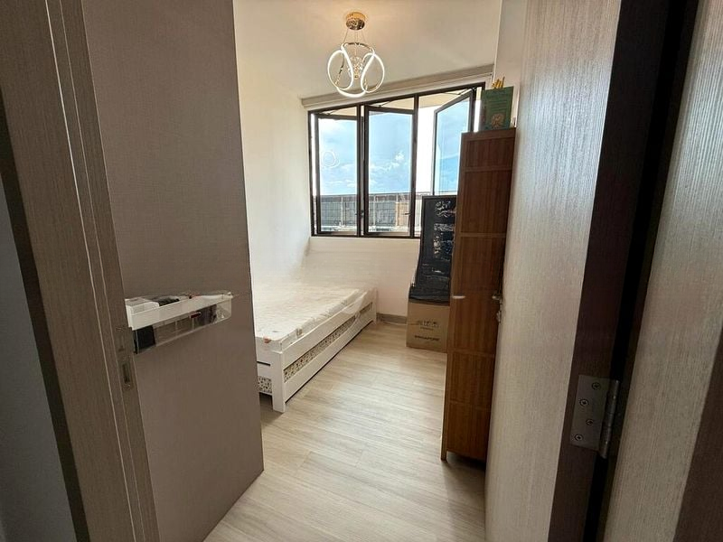 DAIRY FARM RESIDENCES 8