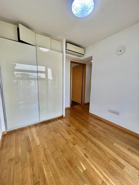 HEDGES PARK CONDOMINIUM 6