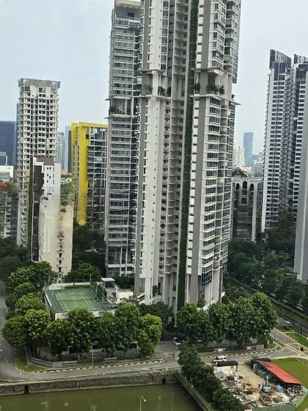 TRELLIS TOWERS 6