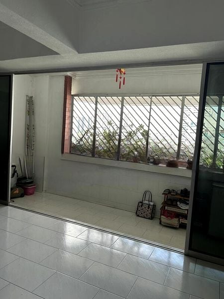 JURONG EAST ST 13 12