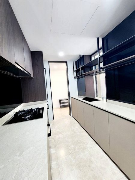 THE REEF AT KING'S DOCK 4