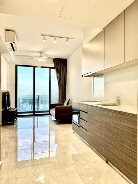 STIRLING RESIDENCES 10
