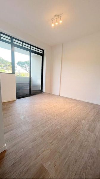 AVENUE SOUTH RESIDENCE 8