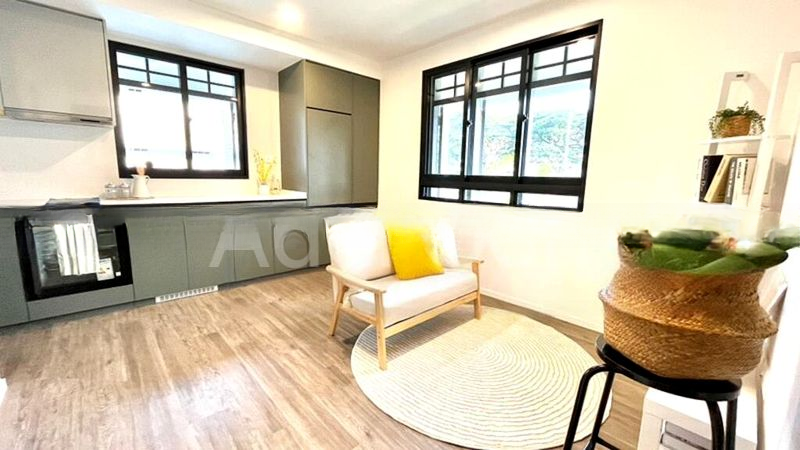 AVENUE SOUTH RESIDENCE 5