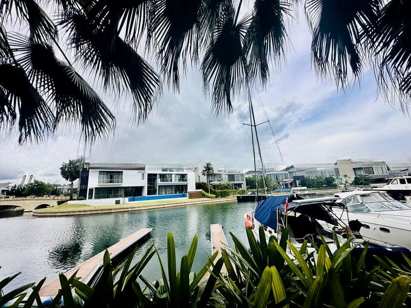 THE RESIDENCES AT W SINGAPORE SENTOSA COVE 11