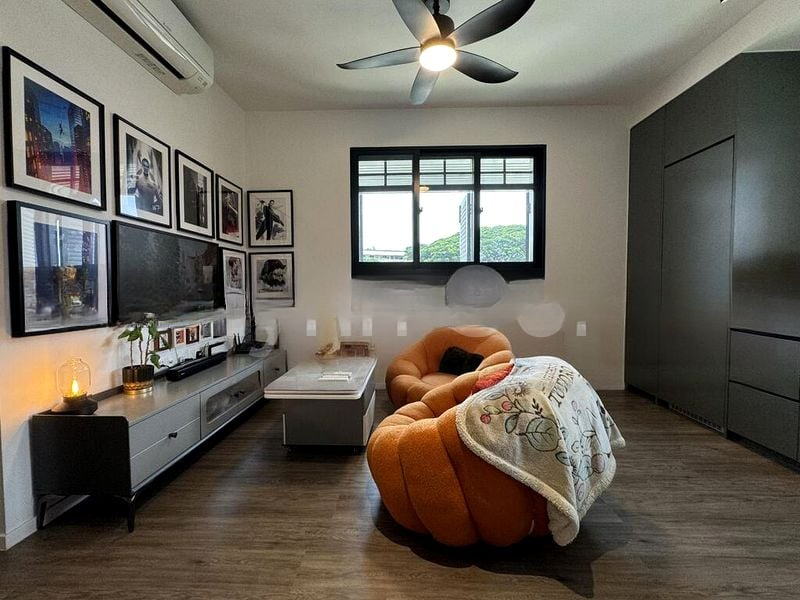 AVENUE SOUTH RESIDENCE 8