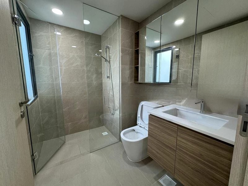 TREASURE AT TAMPINES 7