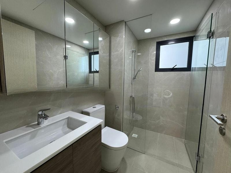 TREASURE AT TAMPINES 6