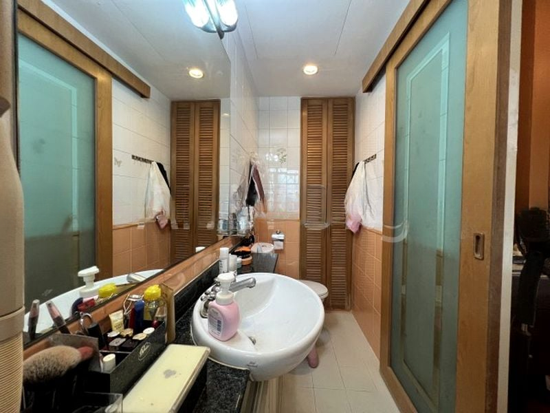 EASTWOOD LODGE 6