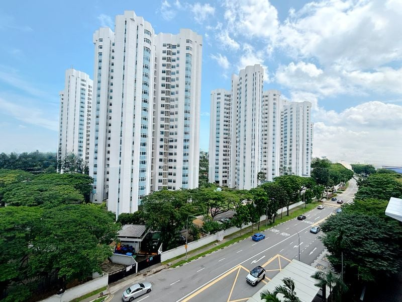 THE LINE @ TANJONG RHU 4