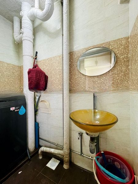 JURONG WEST ST 42 11