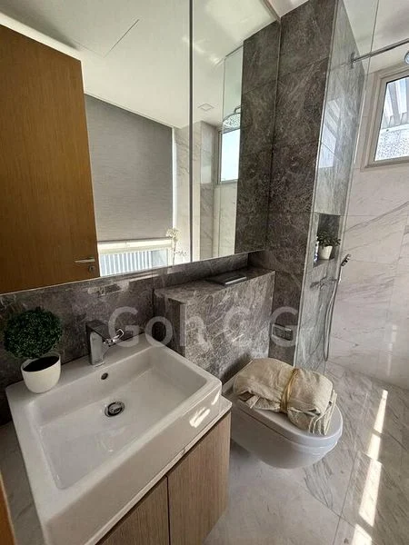 THE PEAK @ CAIRNHILL II 5