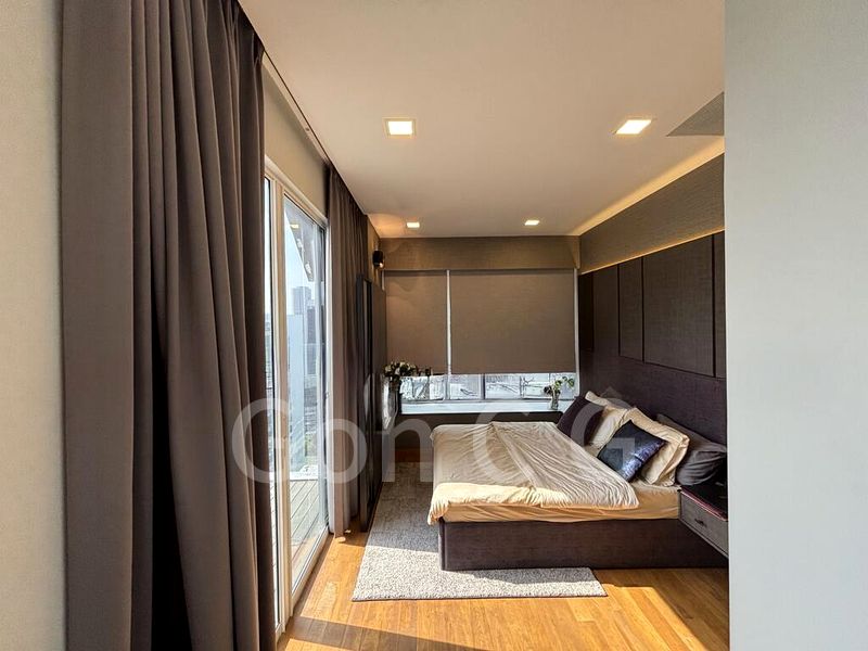 THE PEAK @ CAIRNHILL II 8