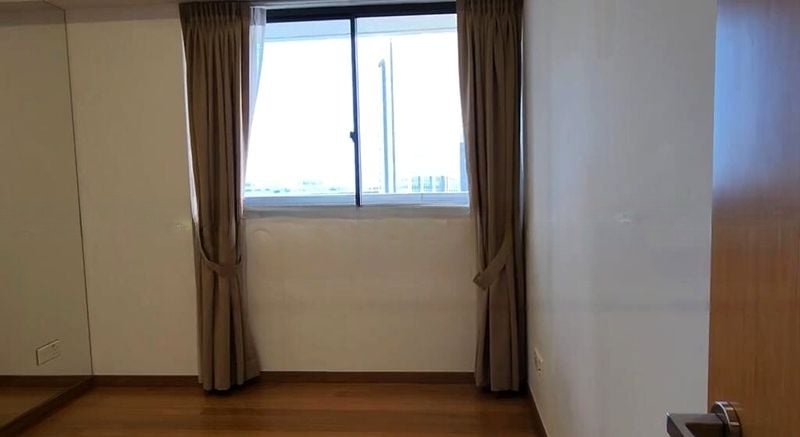 MARINA BAY RESIDENCES 6