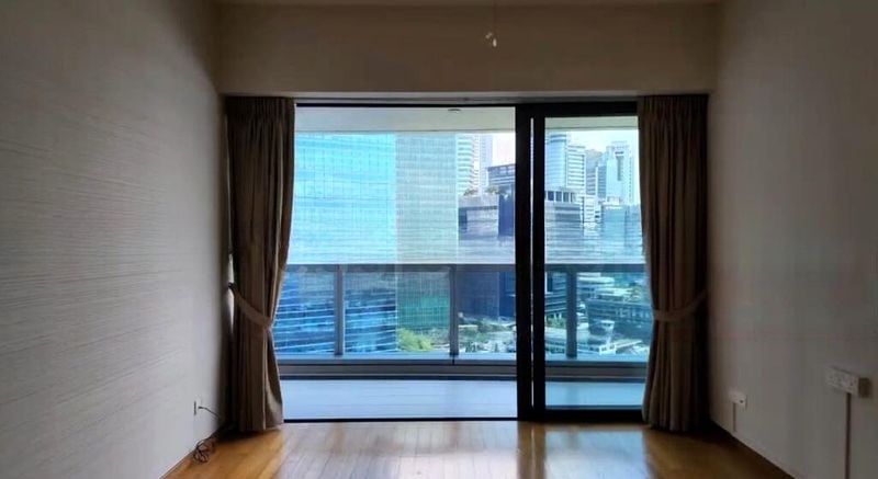 MARINA BAY RESIDENCES 5