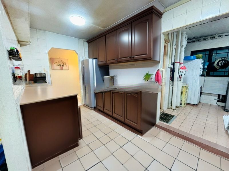 BT BATOK EAST AVE 3 3