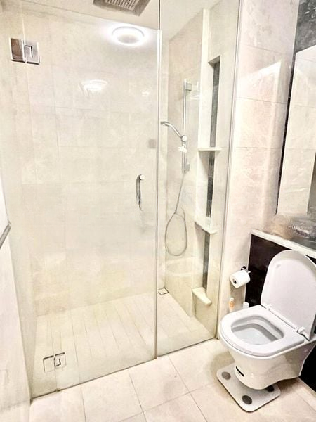 COMMONWEALTH TOWERS 2