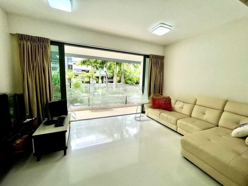 HEDGES PARK CONDOMINIUM 6