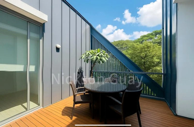 THE HOLLAND COLLECTION 8