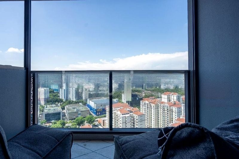 STIRLING RESIDENCES 4