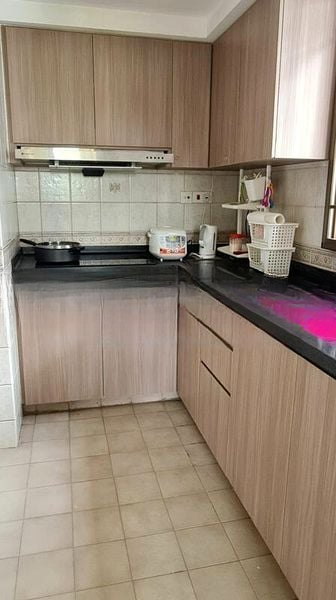 PARKVIEW APARTMENTS 5