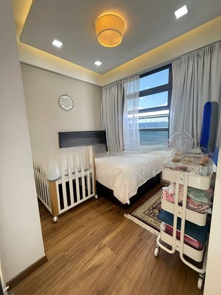 HEDGES PARK CONDOMINIUM 4