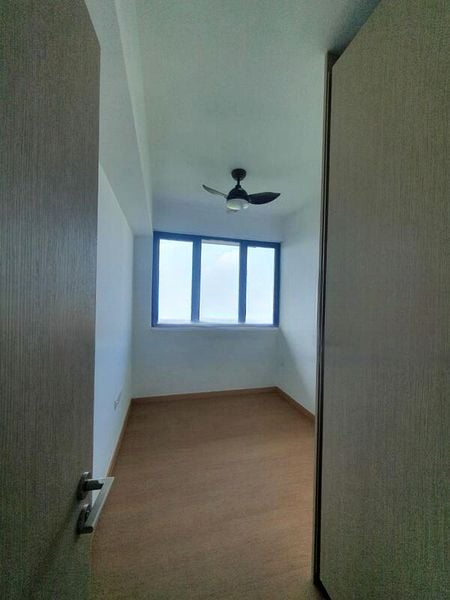 TREASURE AT TAMPINES 5