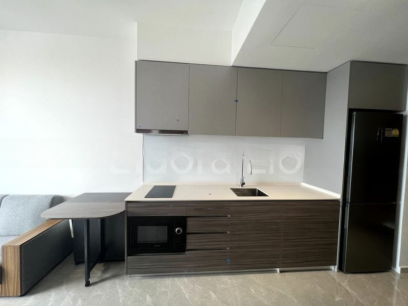 STIRLING RESIDENCES 3