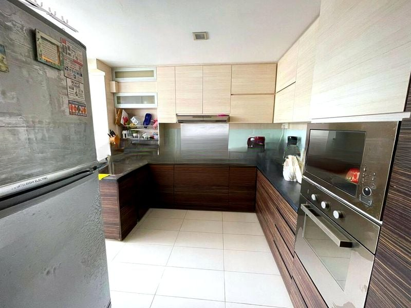 BEDOK RESERVOIR RD 7