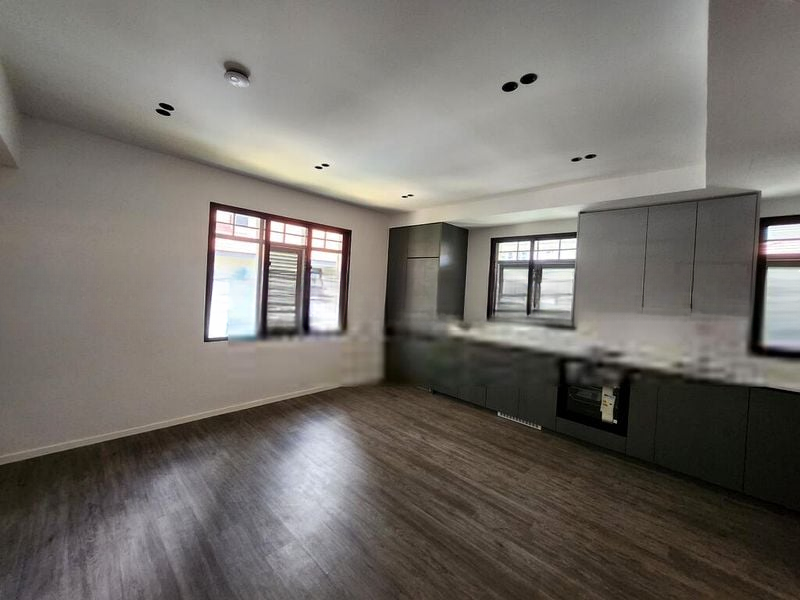 AVENUE SOUTH RESIDENCE 5