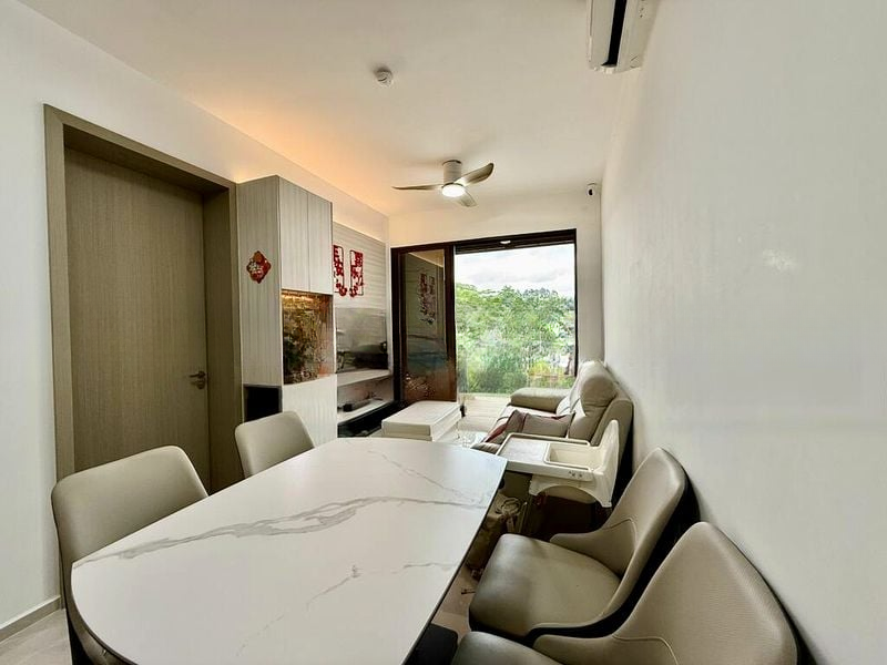 DAIRY FARM RESIDENCES 10