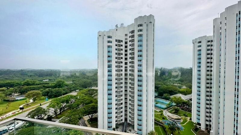 THE LINE @ TANJONG RHU 2