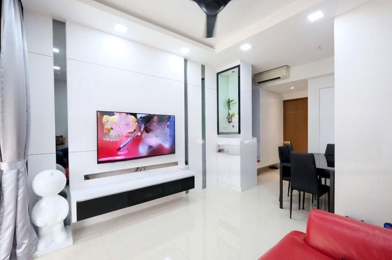 THE MILTONIA RESIDENCES 10