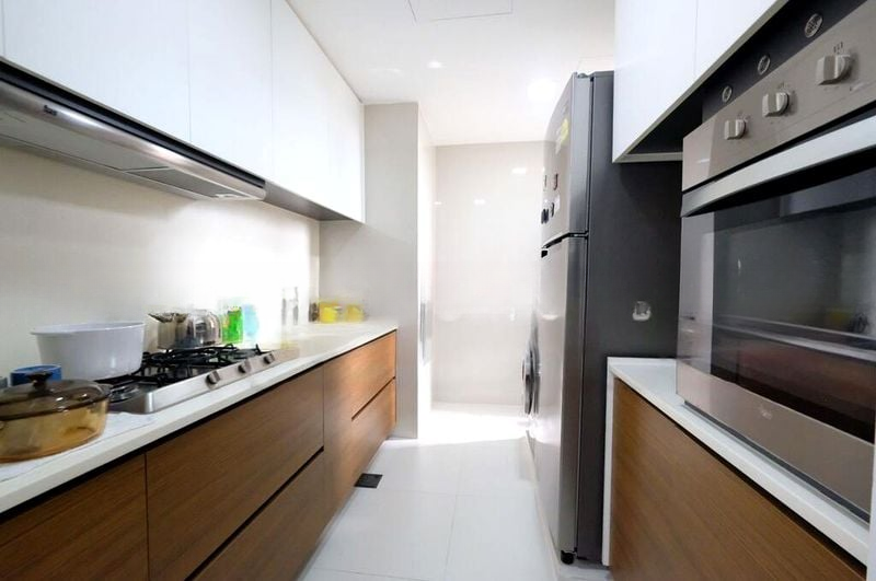 THE MILTONIA RESIDENCES 7