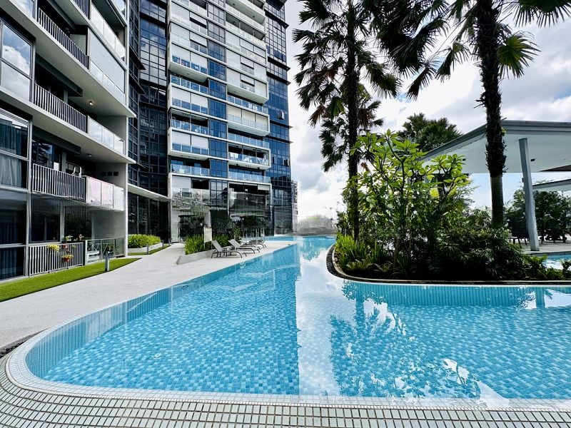 THE POIZ RESIDENCES 7