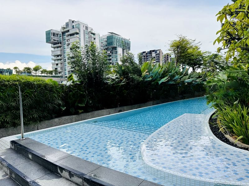 THE POIZ RESIDENCES 9