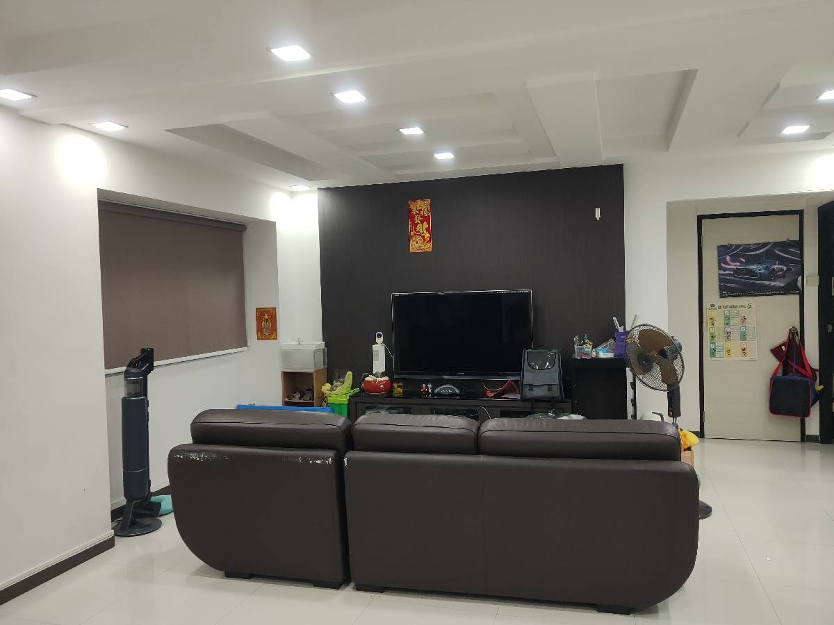 SERANGOON NTH AVE 4 2