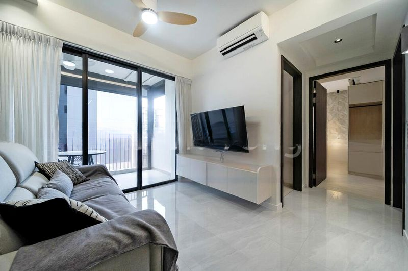 RIVERFRONT RESIDENCES 15