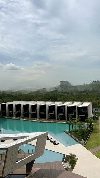 RIVERFRONT RESIDENCES 2